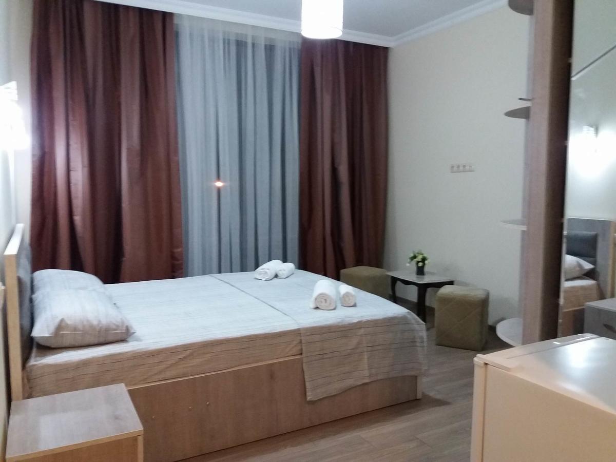 Cozy House Hotell Kobuleti Exteriör bild