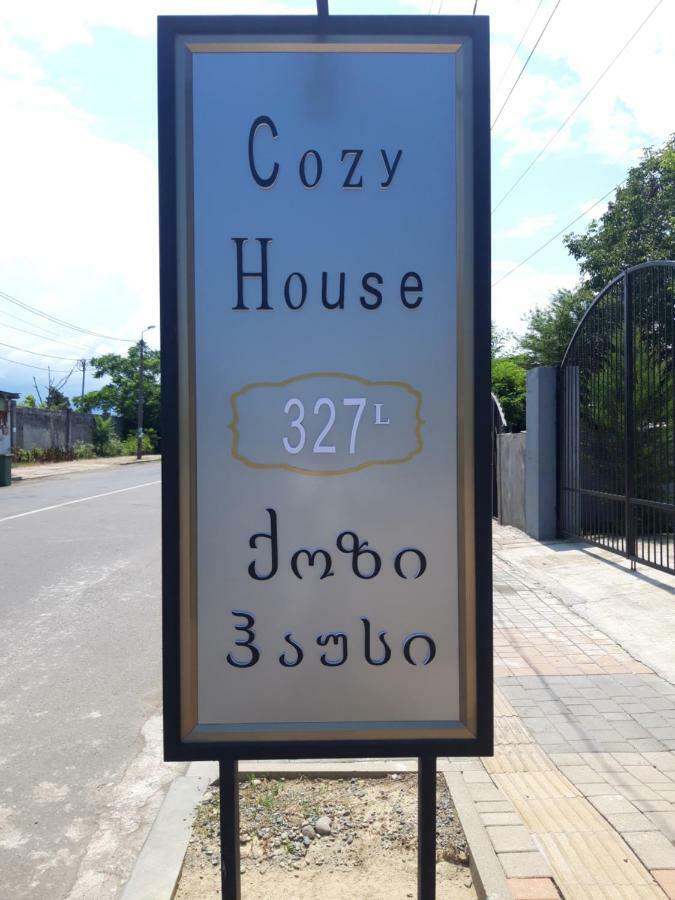 Cozy House Hotell Kobuleti Exteriör bild