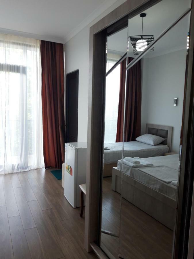 Cozy House Hotell Kobuleti Exteriör bild